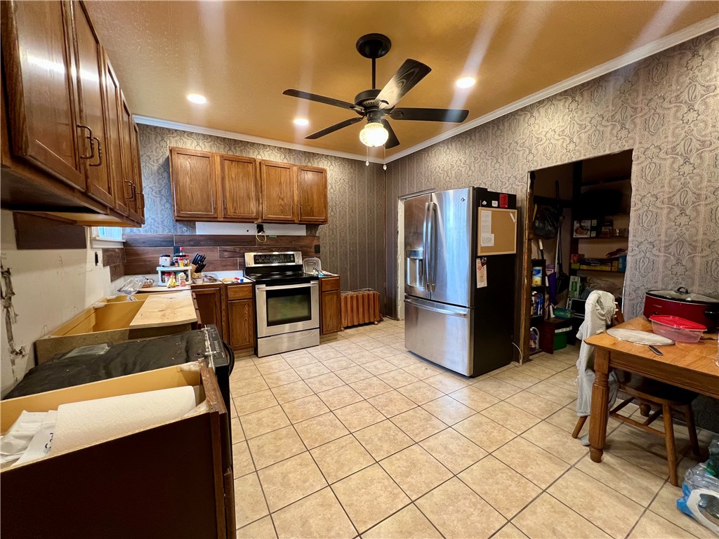 640 Main Street Property Photo 16