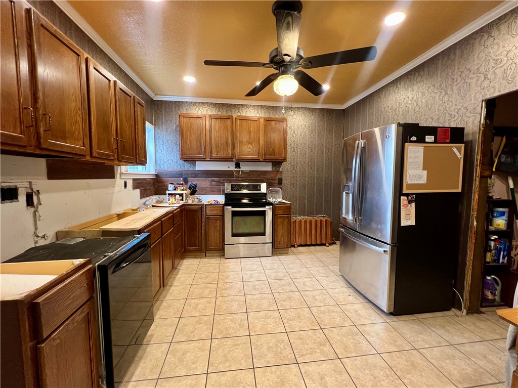 640 Main Street Property Photo 17