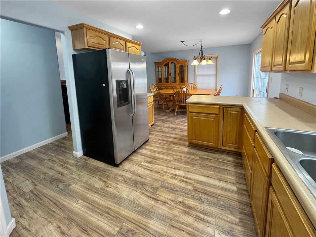 1100 Unique Court Property Photo 10