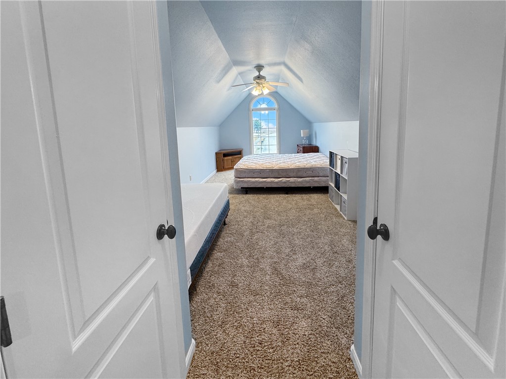 1100 Unique Court Property Photo 28