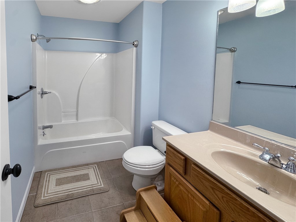 1100 Unique Court Property Photo 31