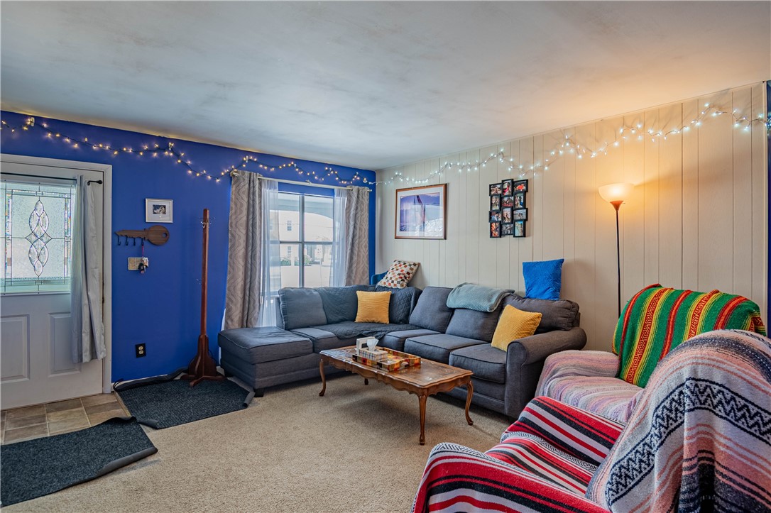 1804 S Country Club Road Property Photo 3