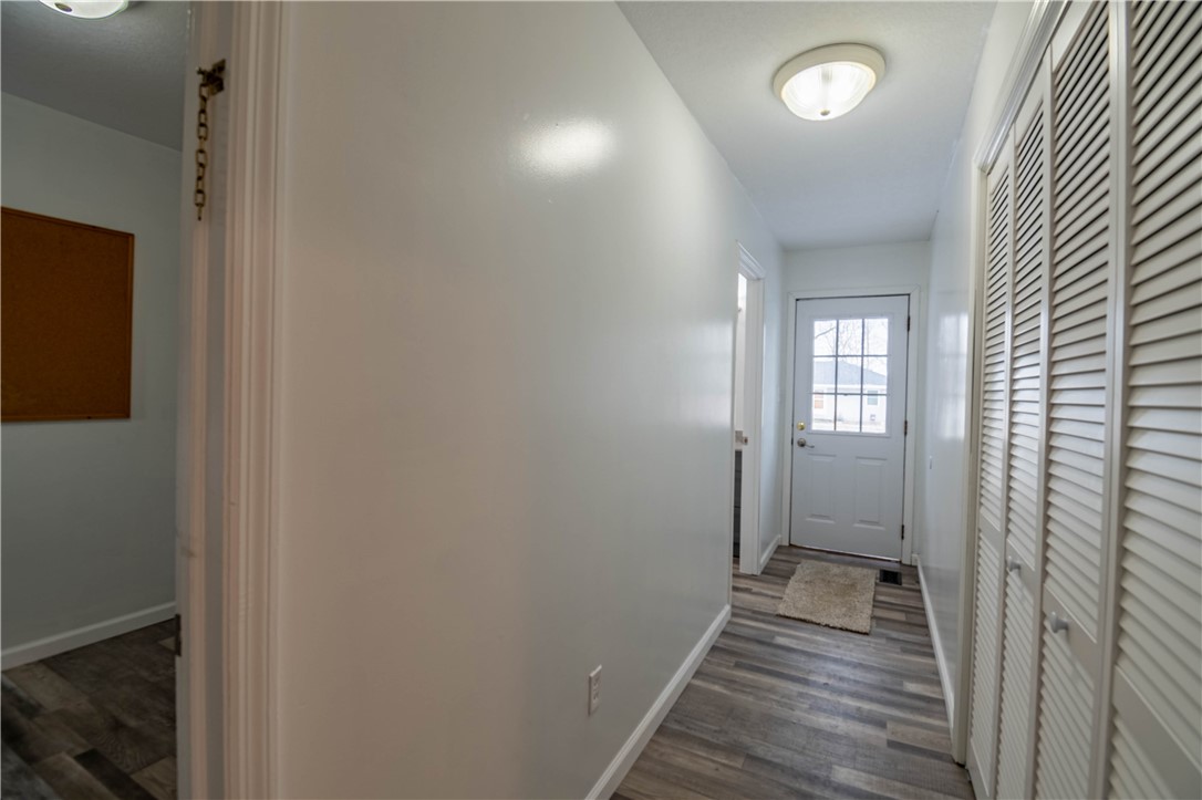 499 N Miller Street Property Photo 17