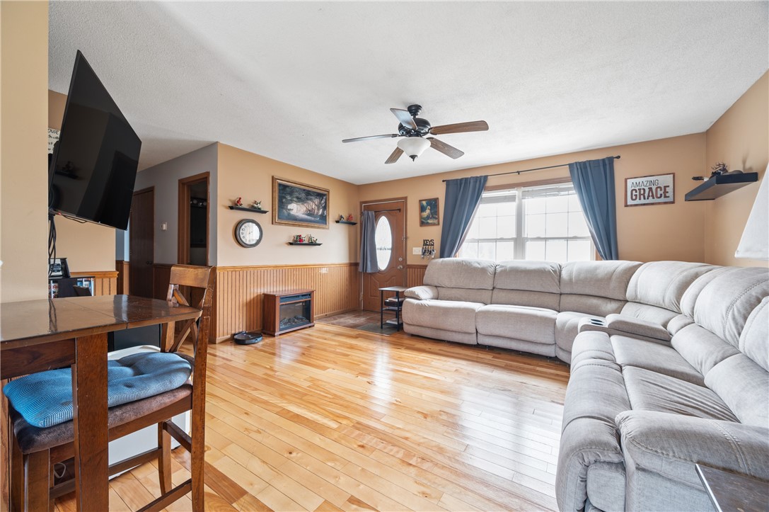 17926 1500th Street Property Photo 4