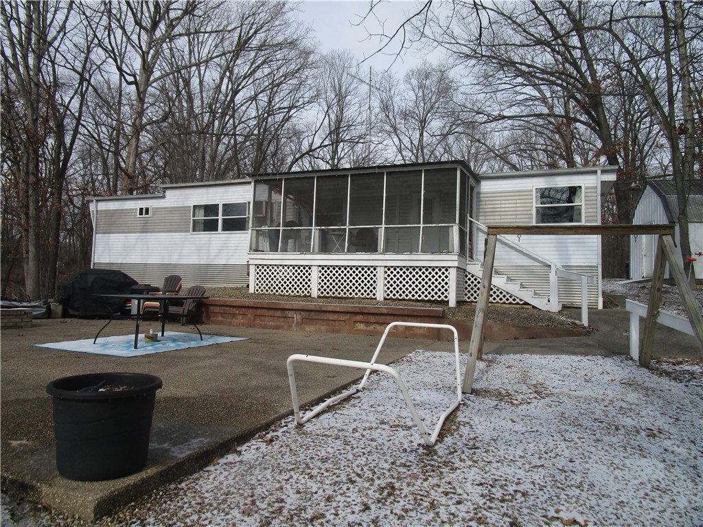 6 Highwater Point Property Photo 4