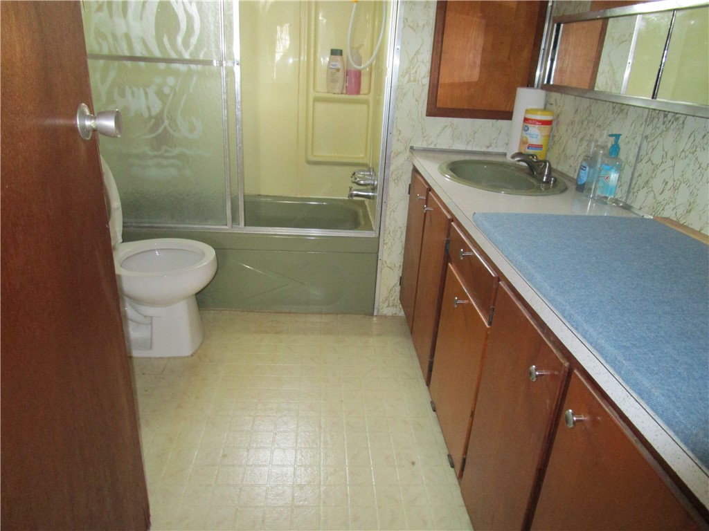 6 Highwater Point Property Photo 20