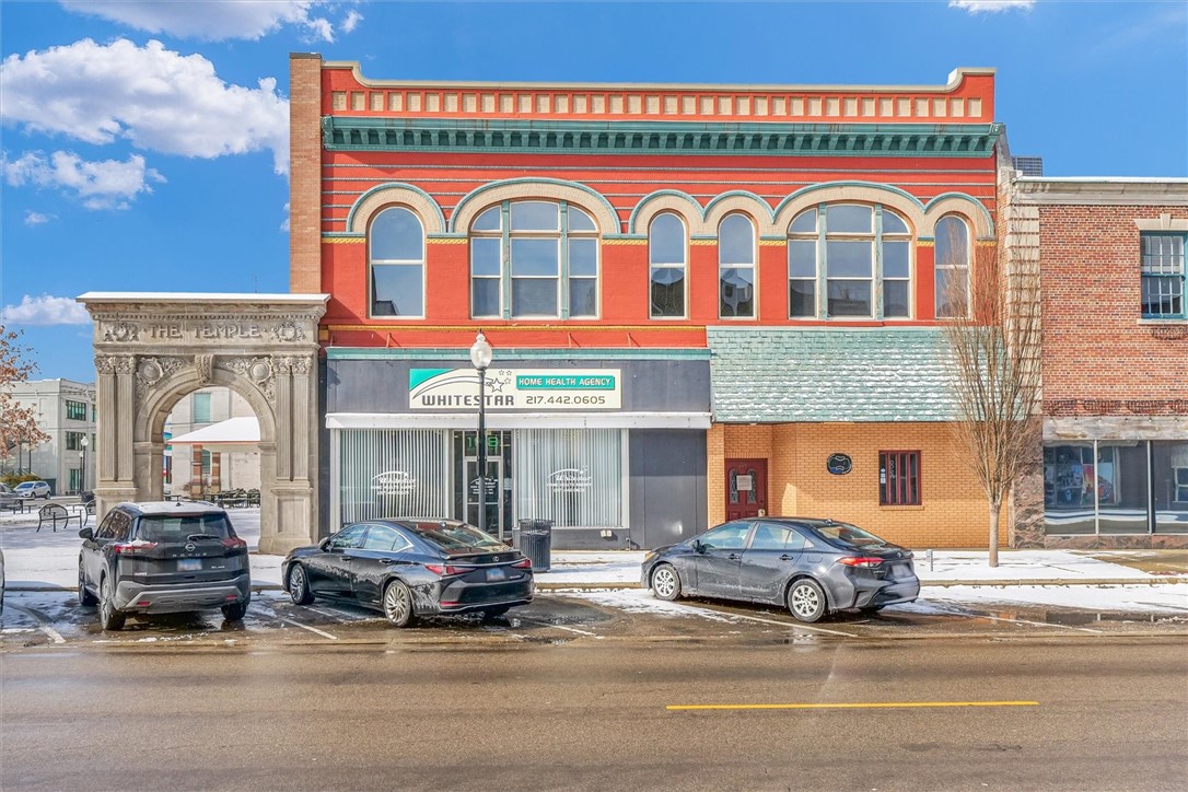 110 N Vermilion Street Property Photo 1