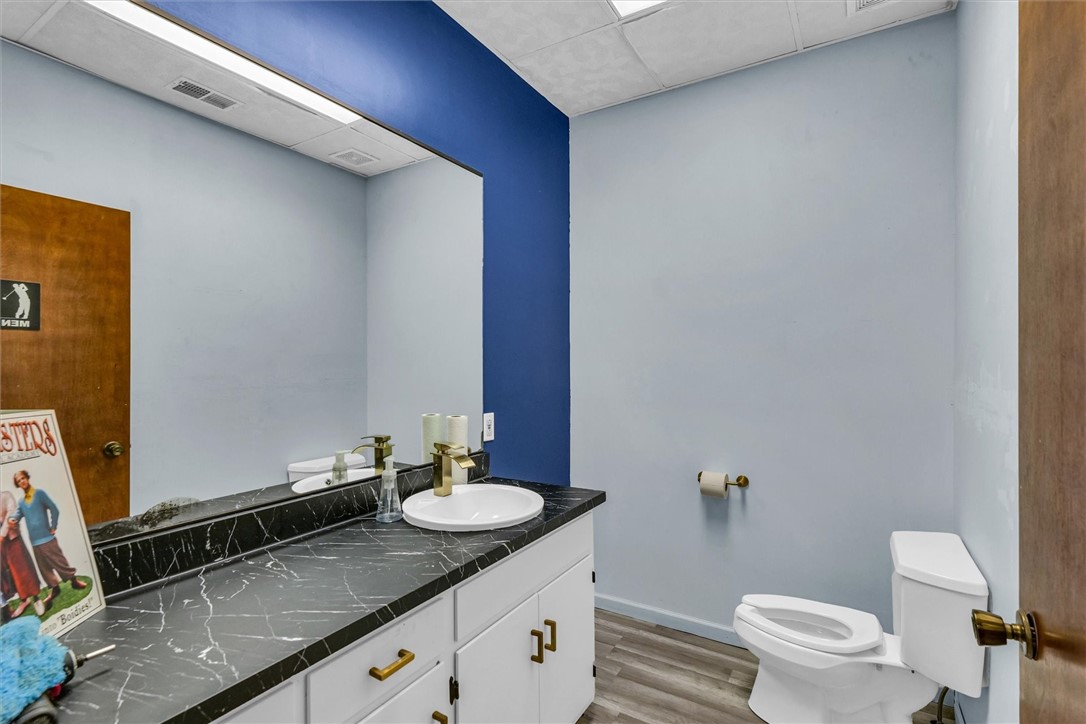 110 N Vermilion Street Property Photo 41