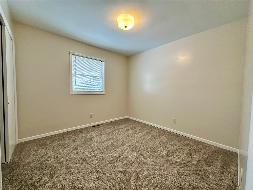 1402 Newton Place Property Photo 16