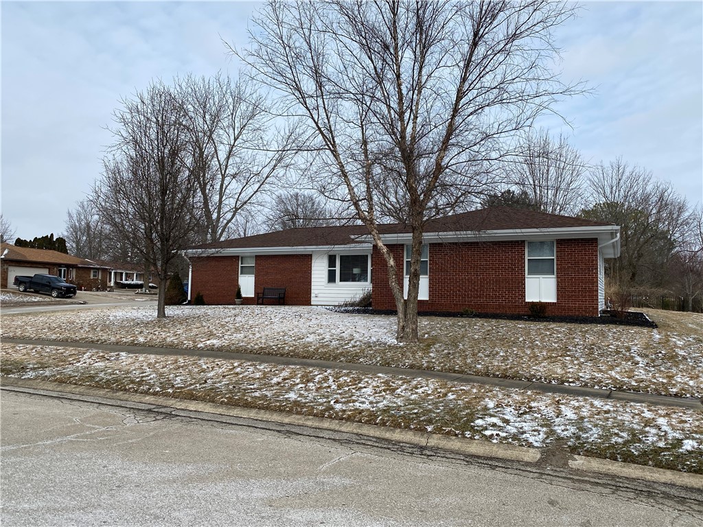 2227 Eden Drive Property Photo 2