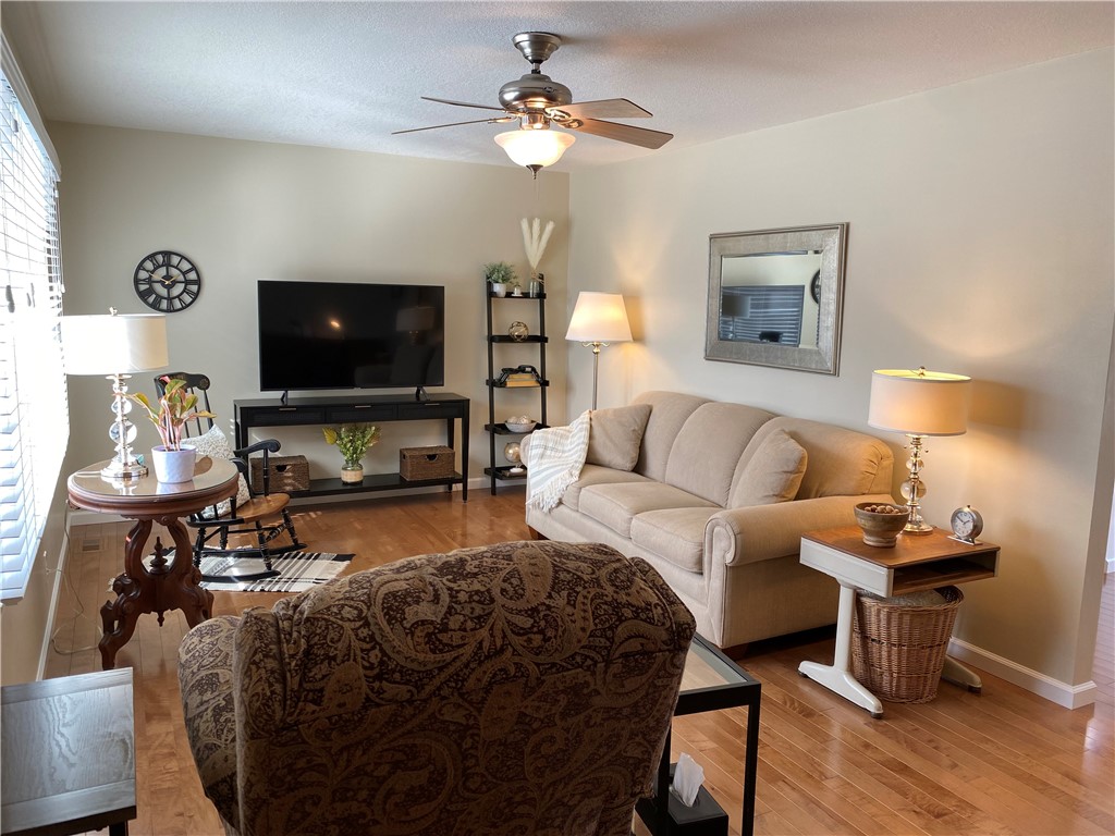 2227 Eden Drive Property Photo 3