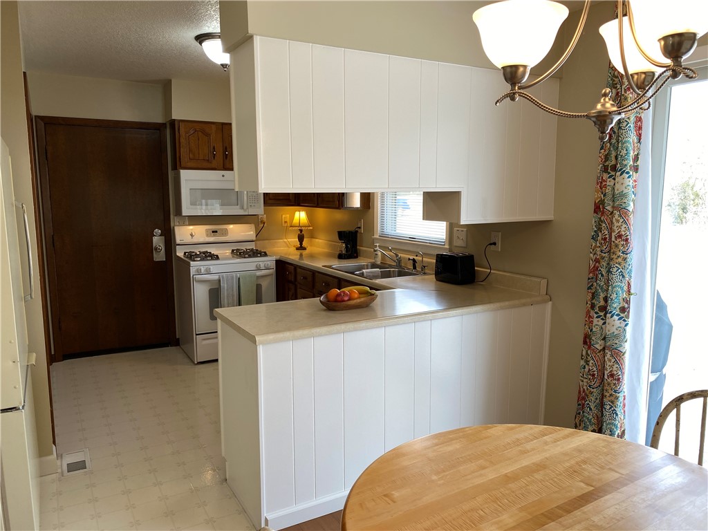 2227 Eden Drive Property Photo 12