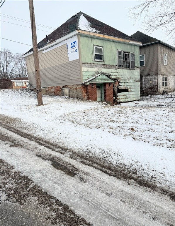 1324 W Williams Street Property Photo 2