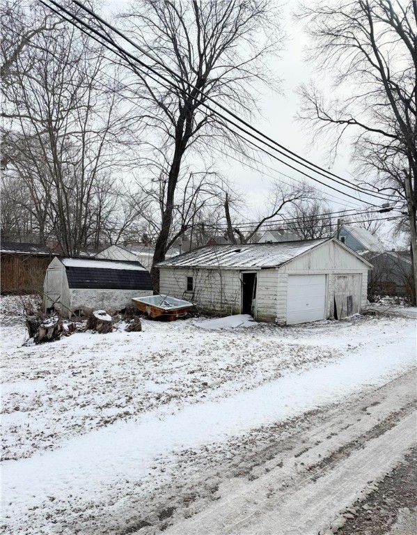 1324 W Williams Street Property Photo 3
