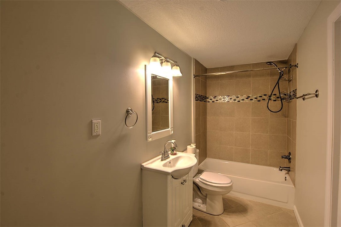 2095 Westland Rd Property Photo 23