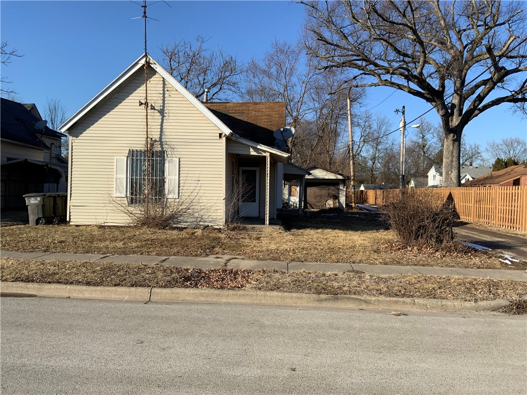 407 Townsend Street Property Photo