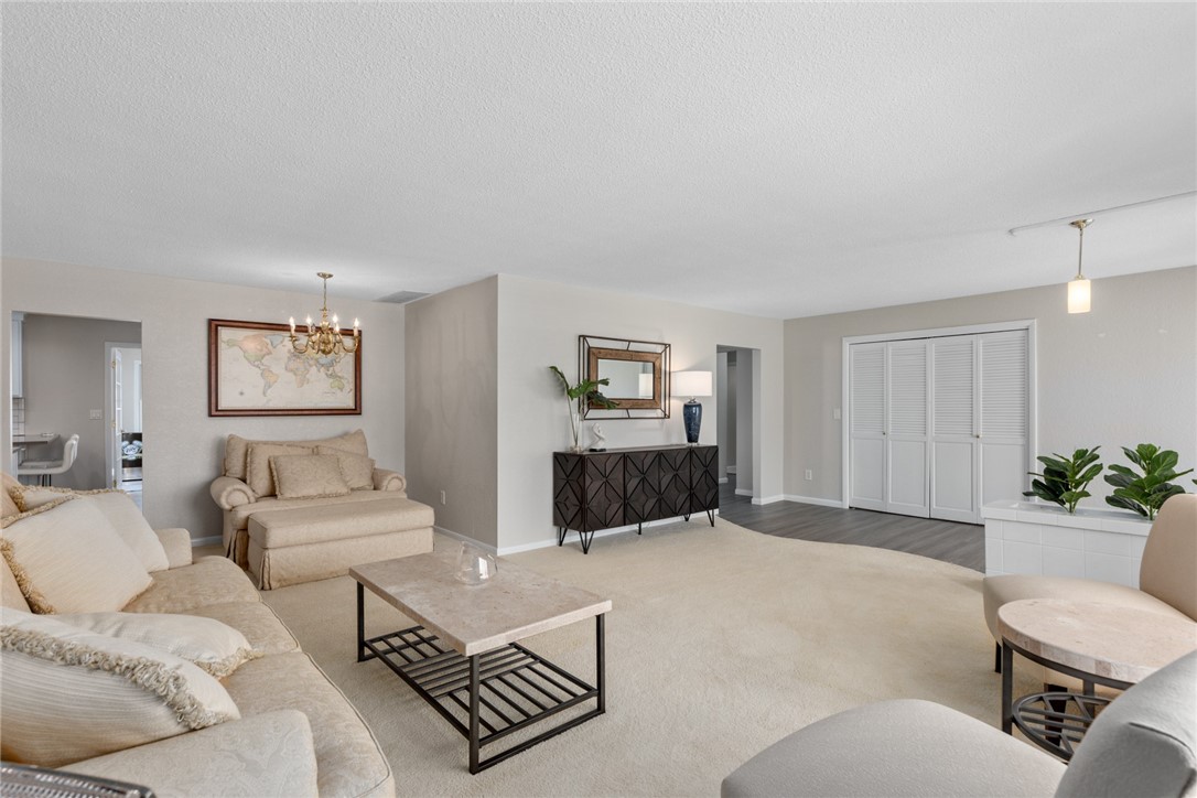 607 Park Hills Drive Property Photo 10