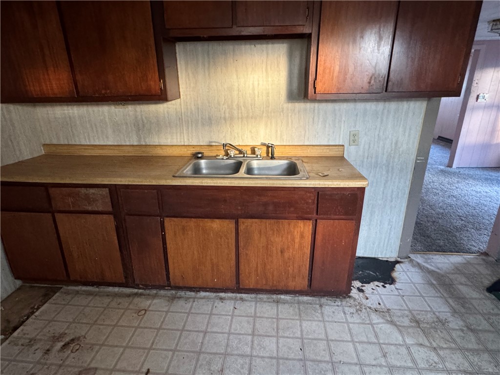 1908 Jefferson Street Property Photo 6