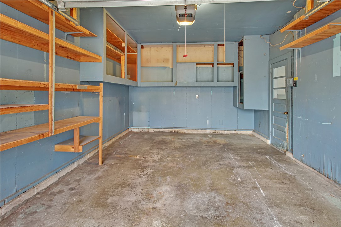 8 Iola Court Property Photo 17