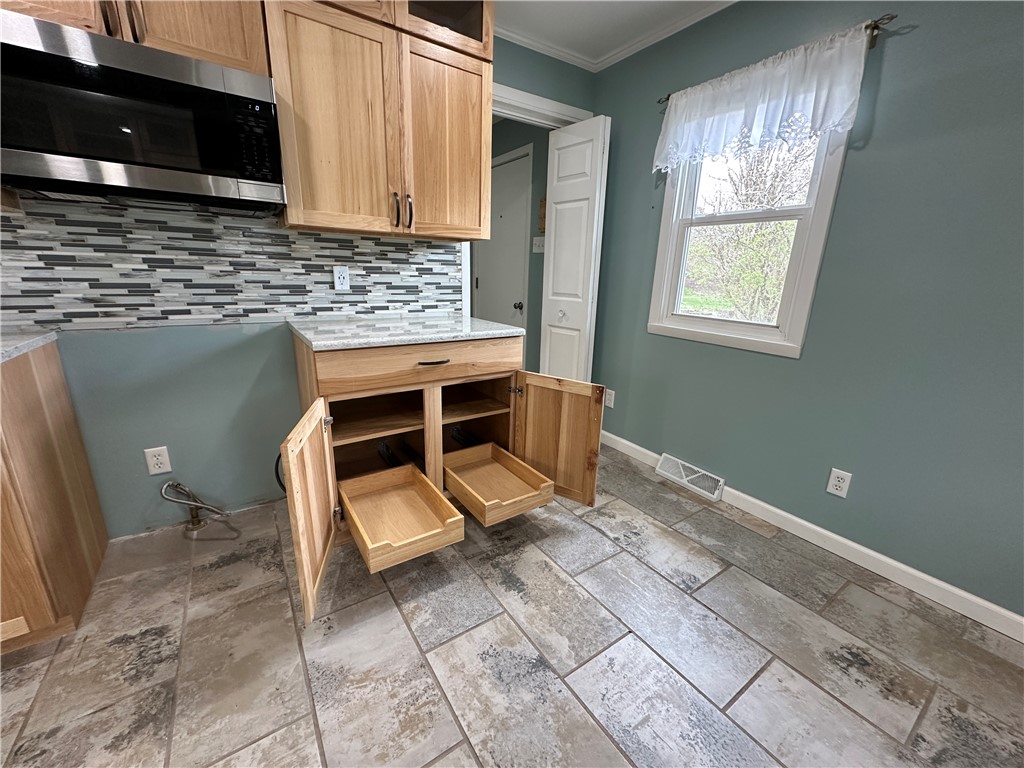 224 Cook Street Property Photo 8