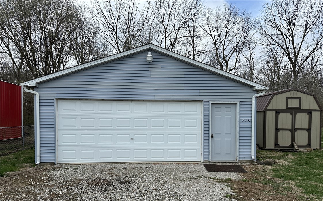 224 Cook Street Property Photo 25