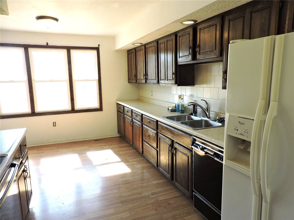 107 Maple Street Property Photo 2