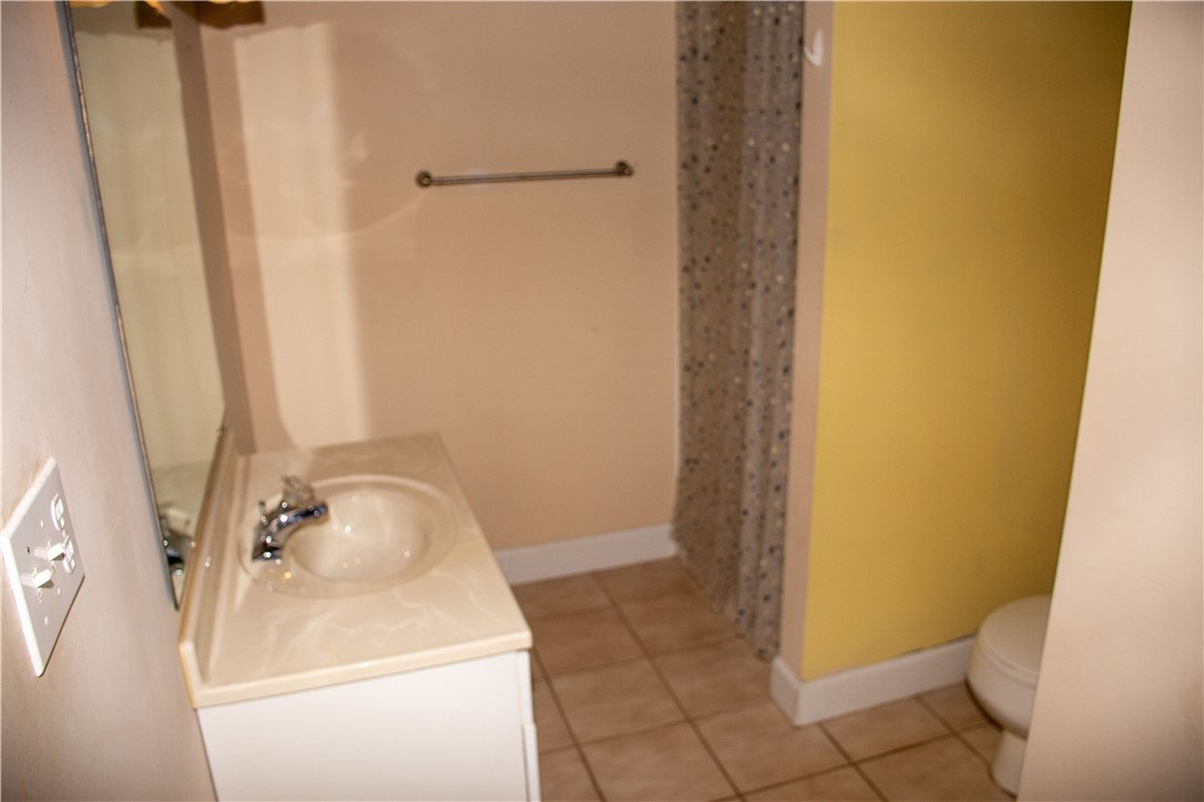 1007 Crestwood Drive Property Photo 15