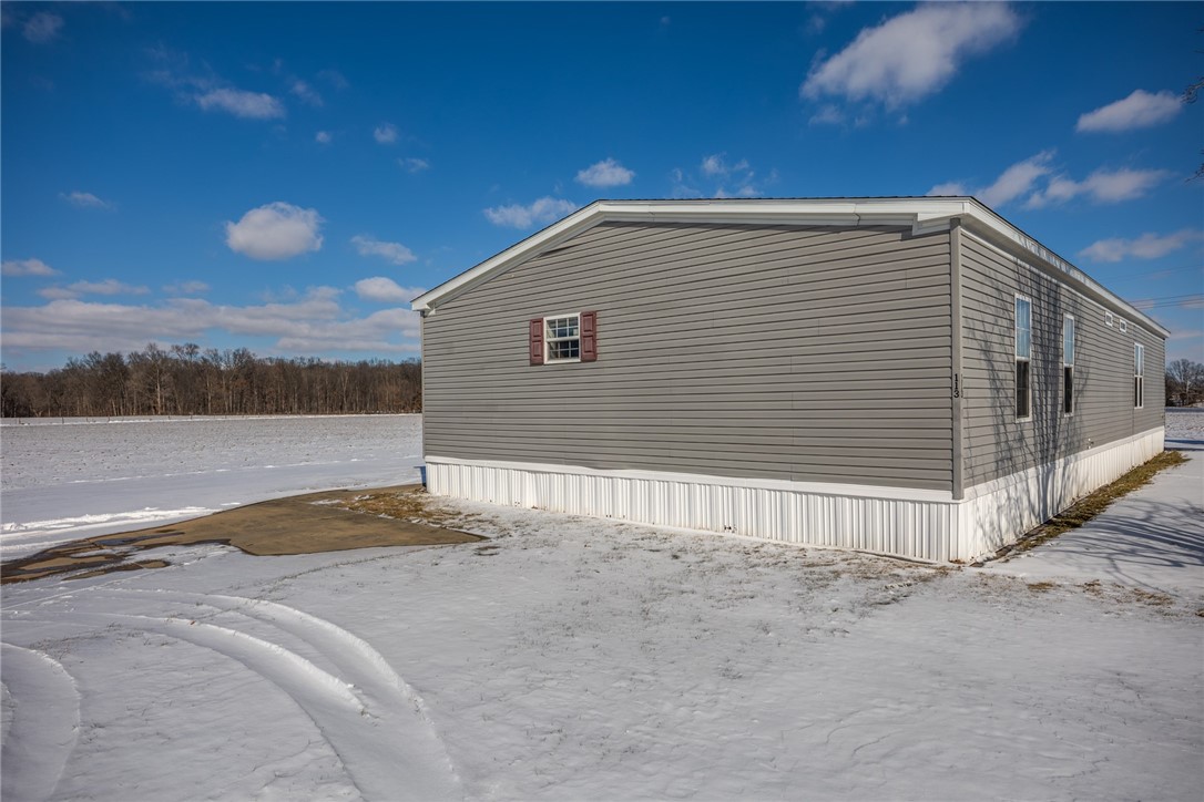 113 Lakewood Manor Trailer Park Property Photo 7