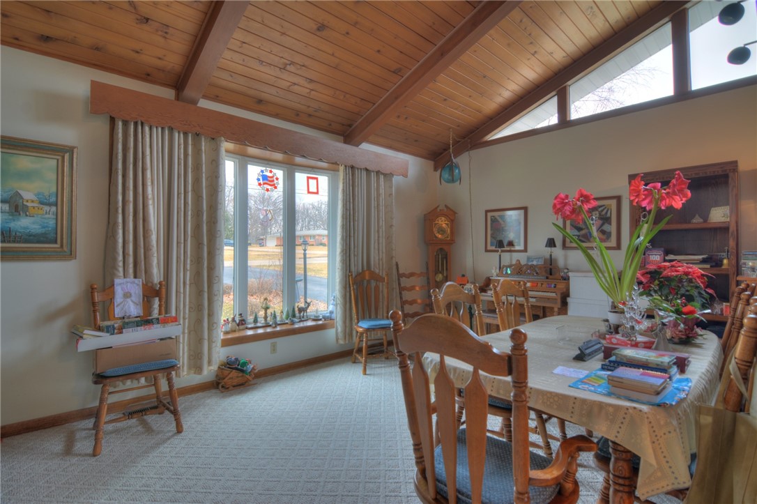 1463 Greendell Drive Property Photo 10