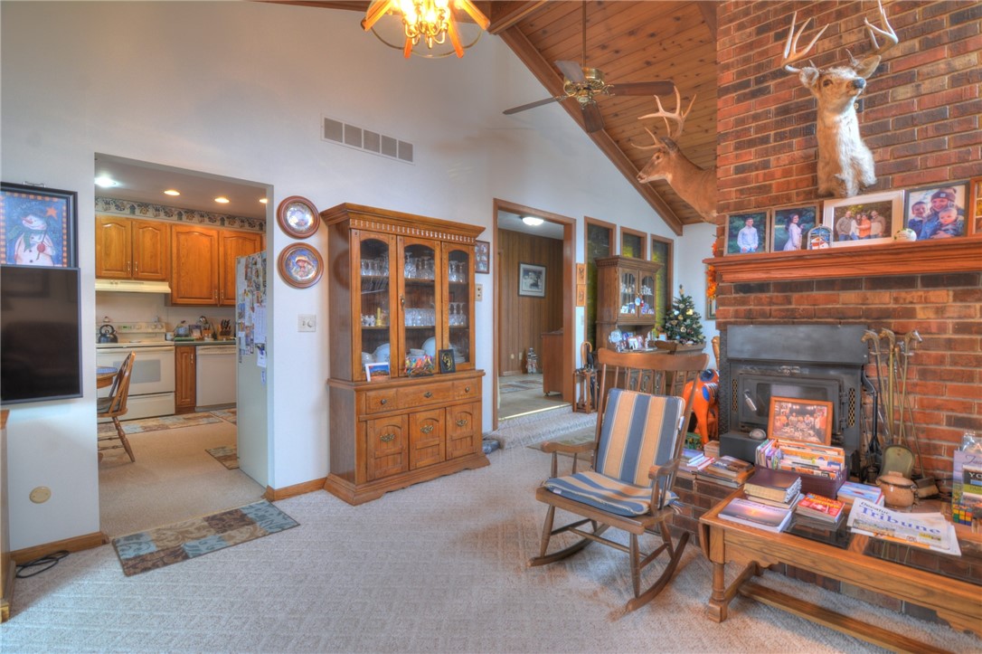 1463 Greendell Drive Property Photo 14