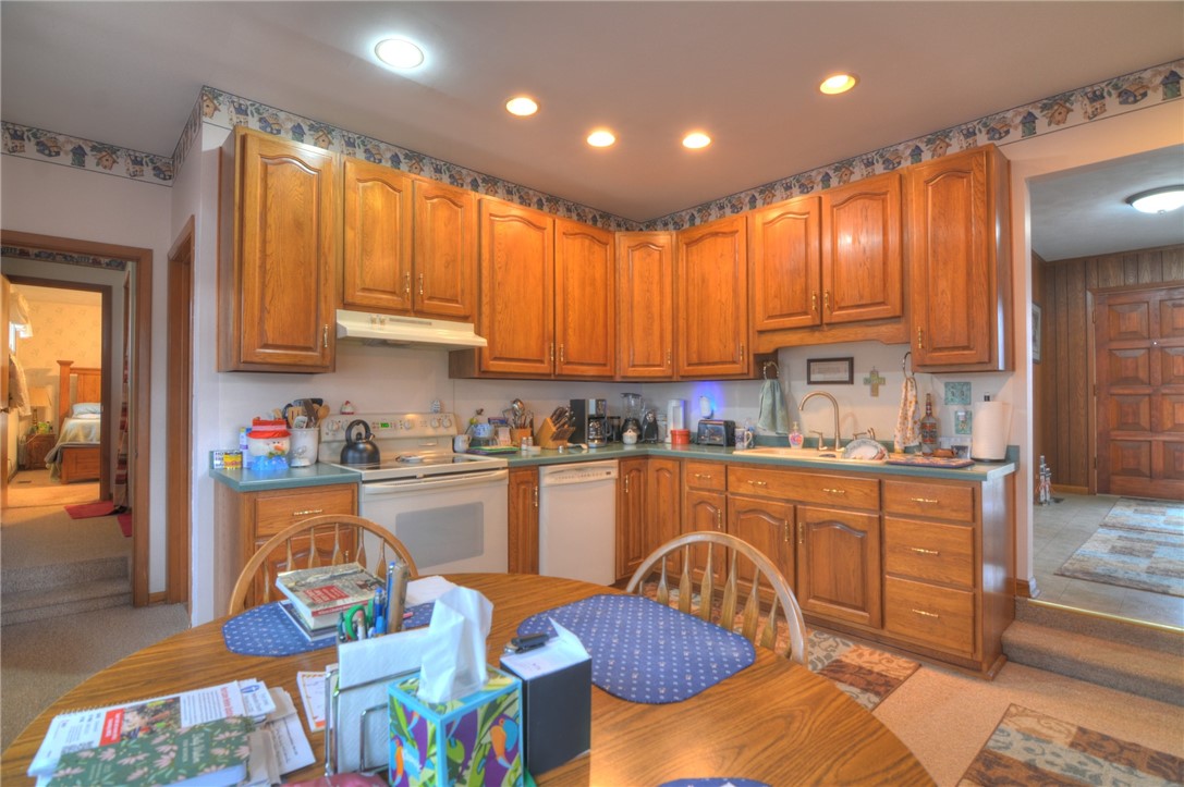 1463 Greendell Drive Property Photo 17