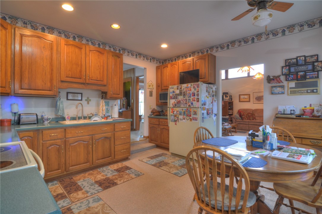 1463 Greendell Drive Property Photo 18