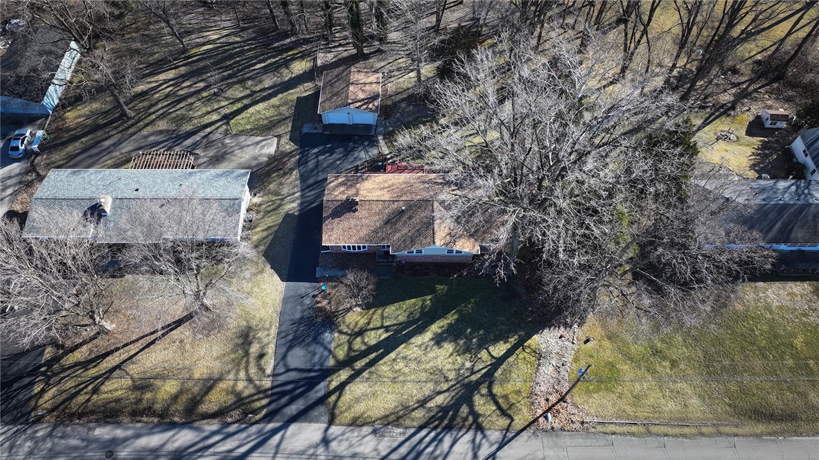 1463 Greendell Drive Property Photo 43