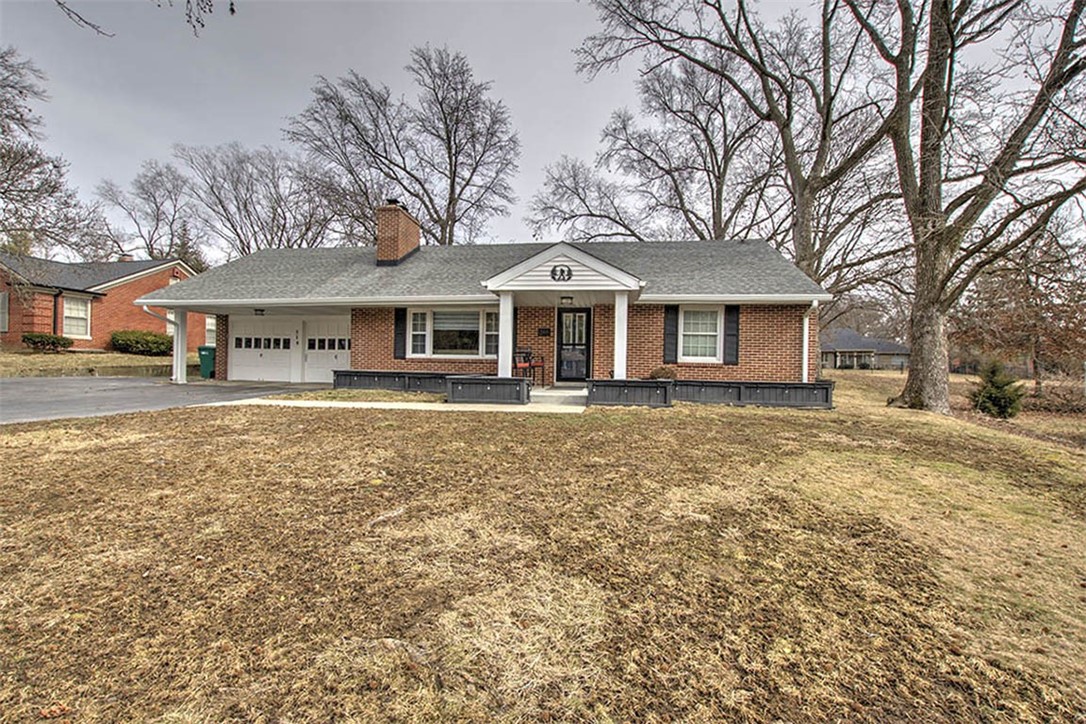 318 Southmoreland Place Property Photo 1