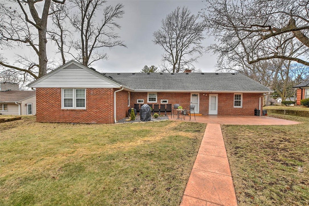 318 Southmoreland Place Property Photo 25