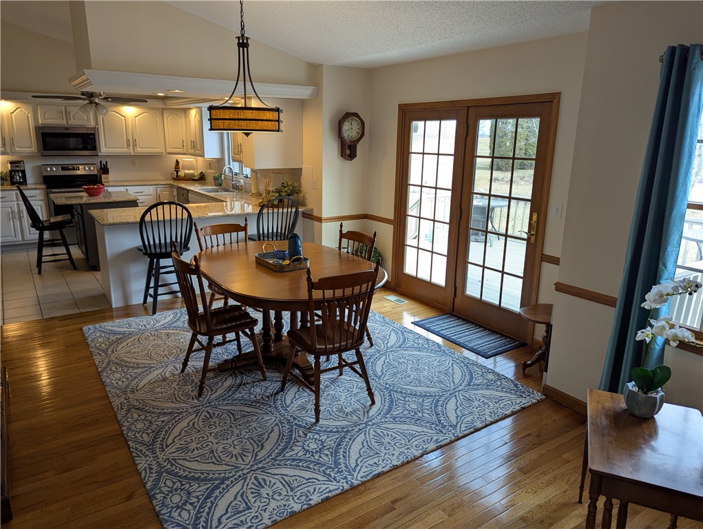 8134 Country Club Road Property Photo 9