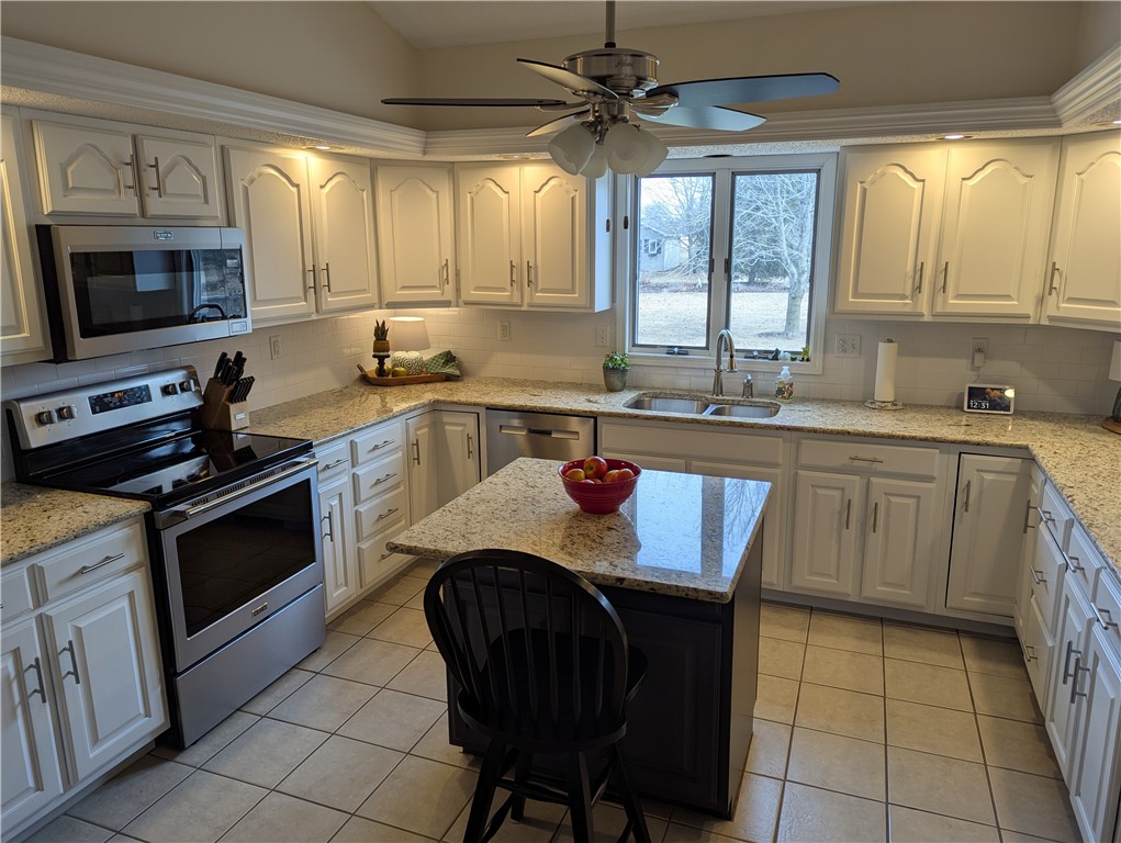 8134 Country Club Road Property Photo 11