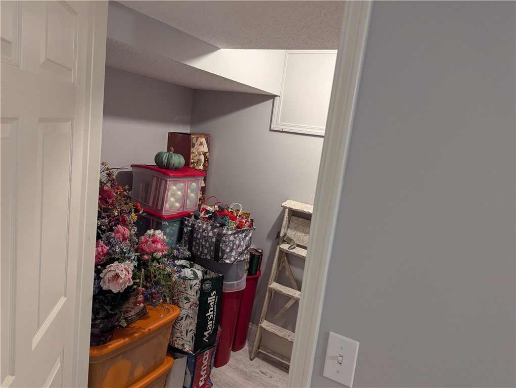 8134 Country Club Road Property Photo 37
