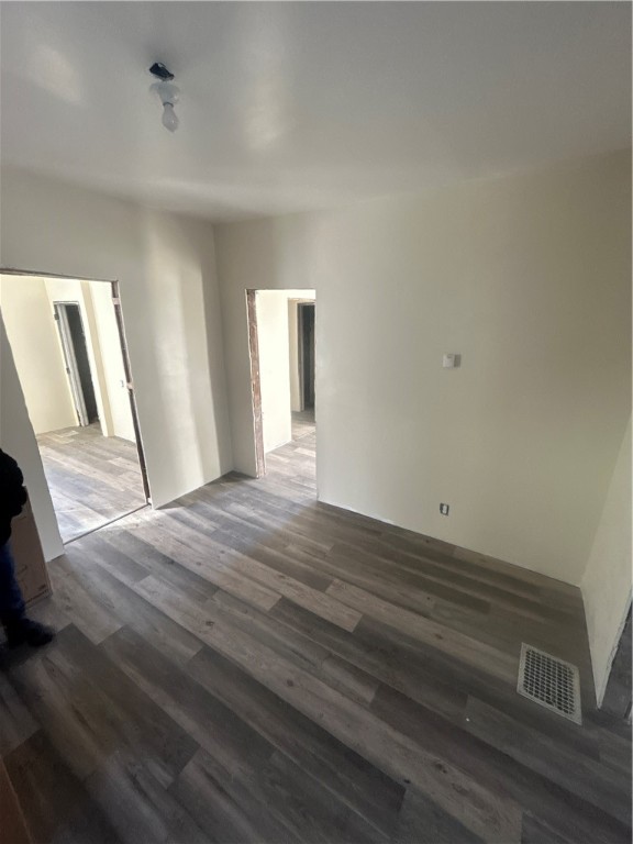 1197 Green Street Property Photo 7