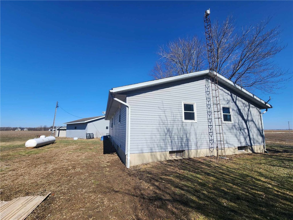 10331 N 1775th Road Property Photo 17