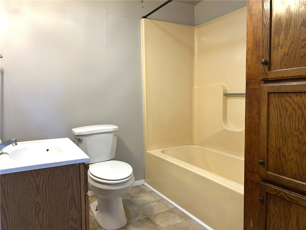 404 Pine Street Property Photo 14