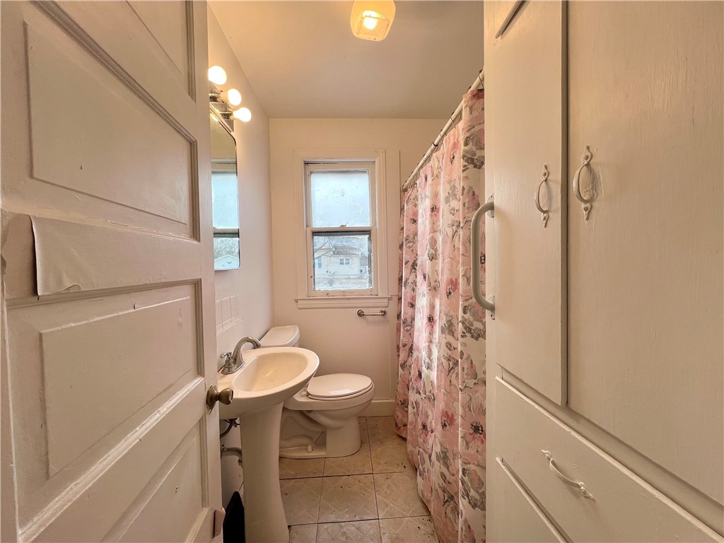 502 Attica Street Property Photo 28
