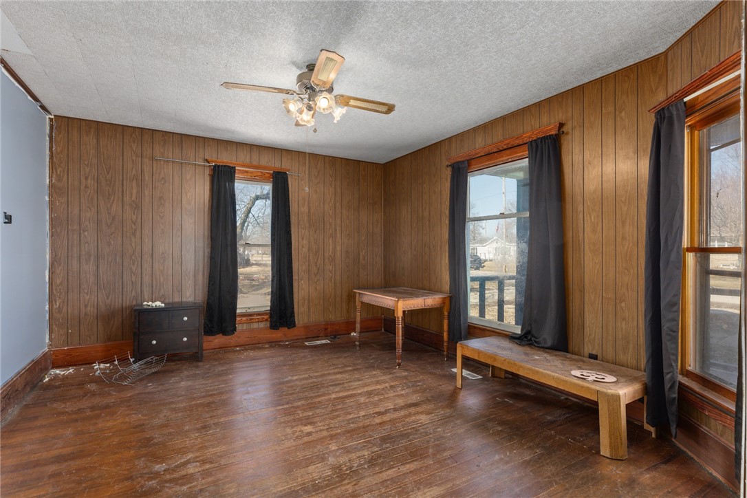 309 Main Street Property Photo 8