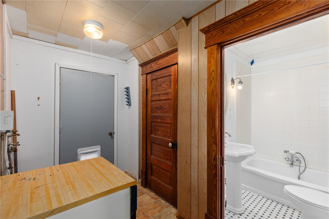 309 Main Street Property Photo 14