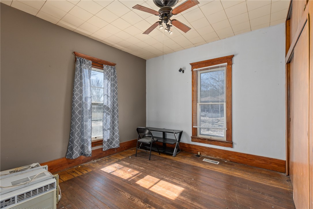 309 Main Street Property Photo 17