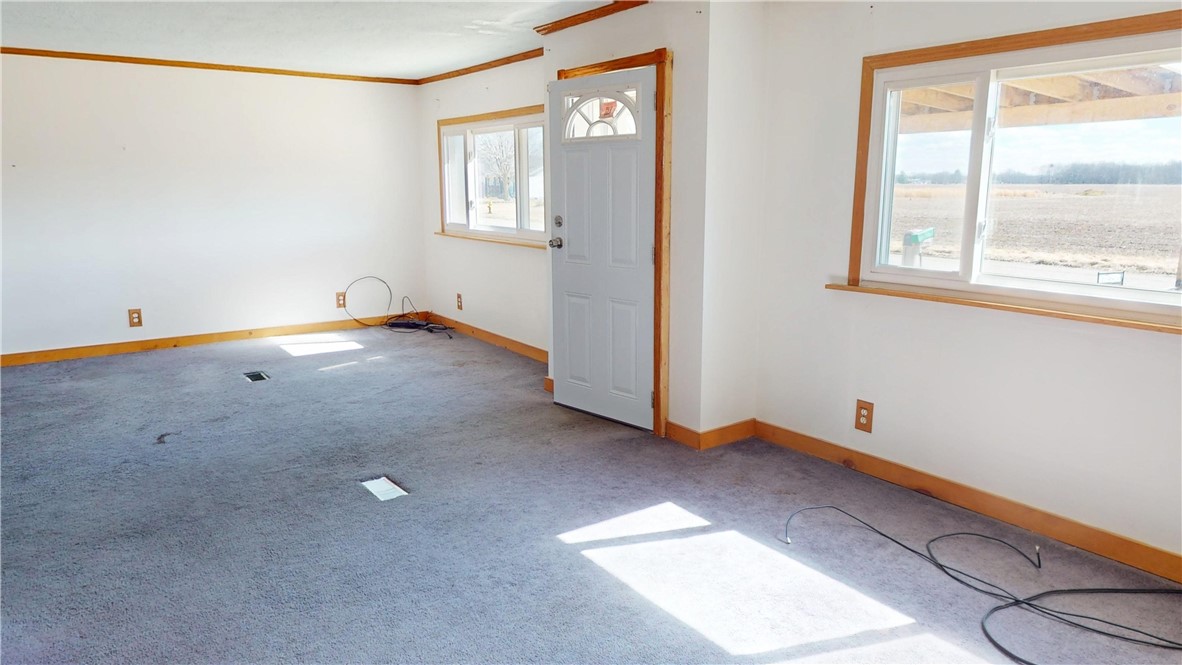 602 W Maple Street Property Photo 9
