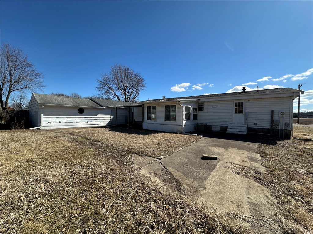 602 W Maple Street Property Photo 27