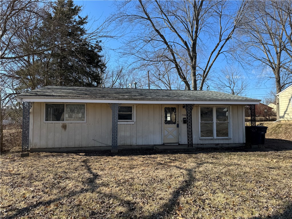1506 Crestview Drive Property Photo 1
