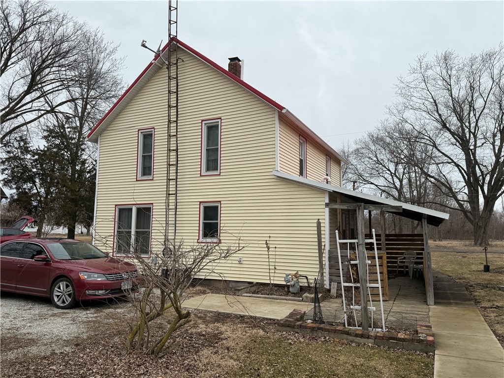 315 E 4th Avenue Property Photo 18