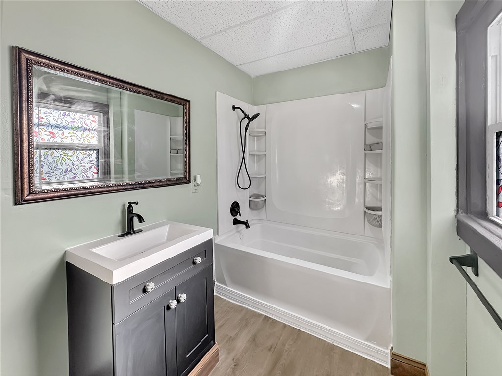 340 W Fryer Avenue Property Photo 14